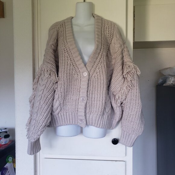 H&M Sweaters - Beige Fringe Sweater Size XXL H & M Brand